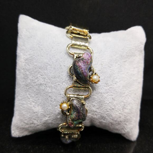 Vintage Holographic Art Glass Bracelet, Book Chain, Faux Pearls, 1960s Jewelry - Picture 9 of 10